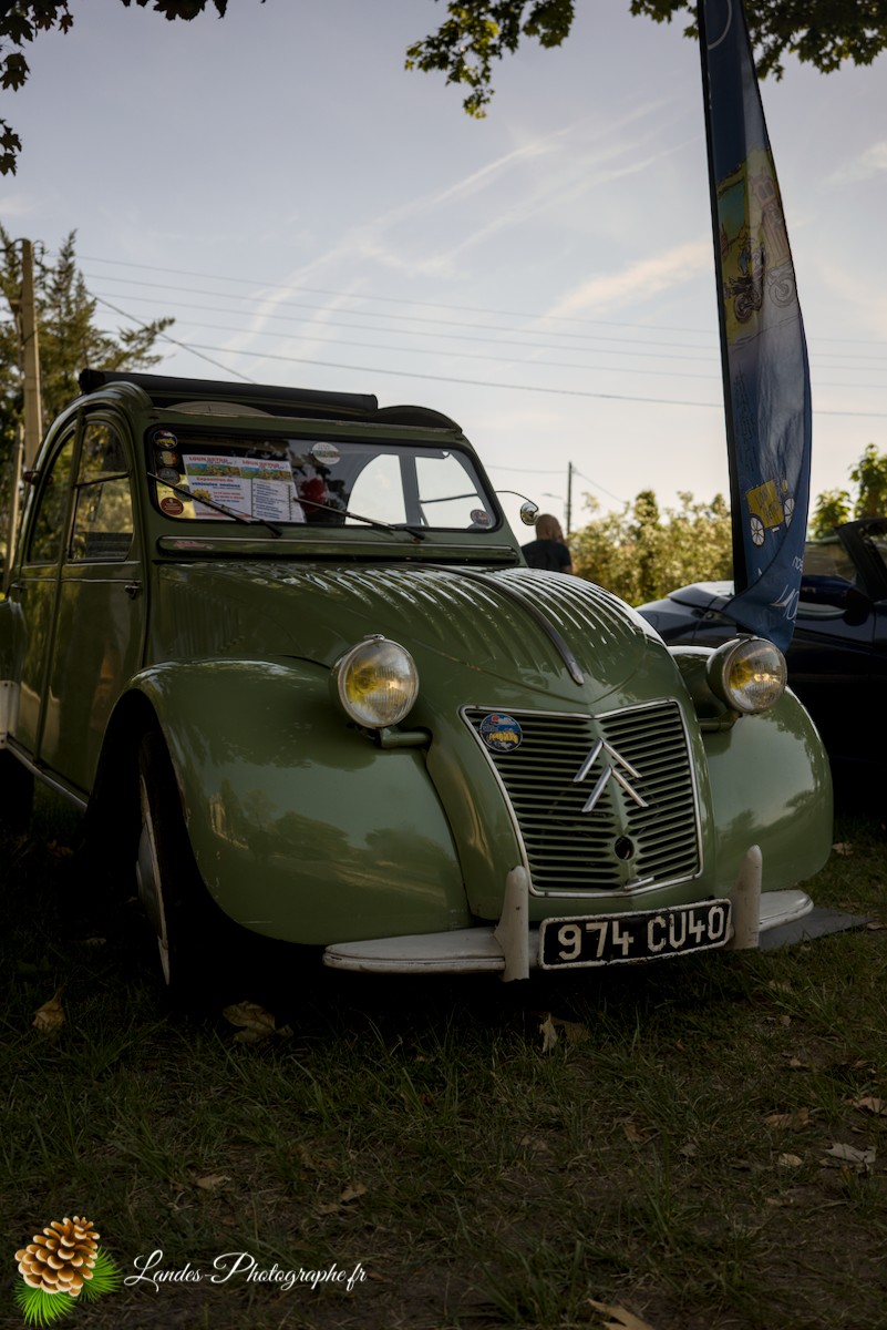 🚗 Car & Moto Addiction à Soustons : Le Charme Intemporel des Belles Anciennes